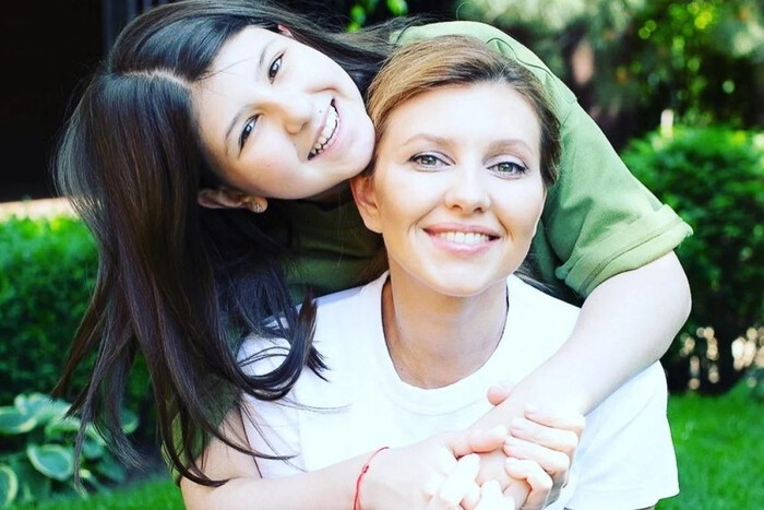 Олена Зеленська разом із донькою Олександрою